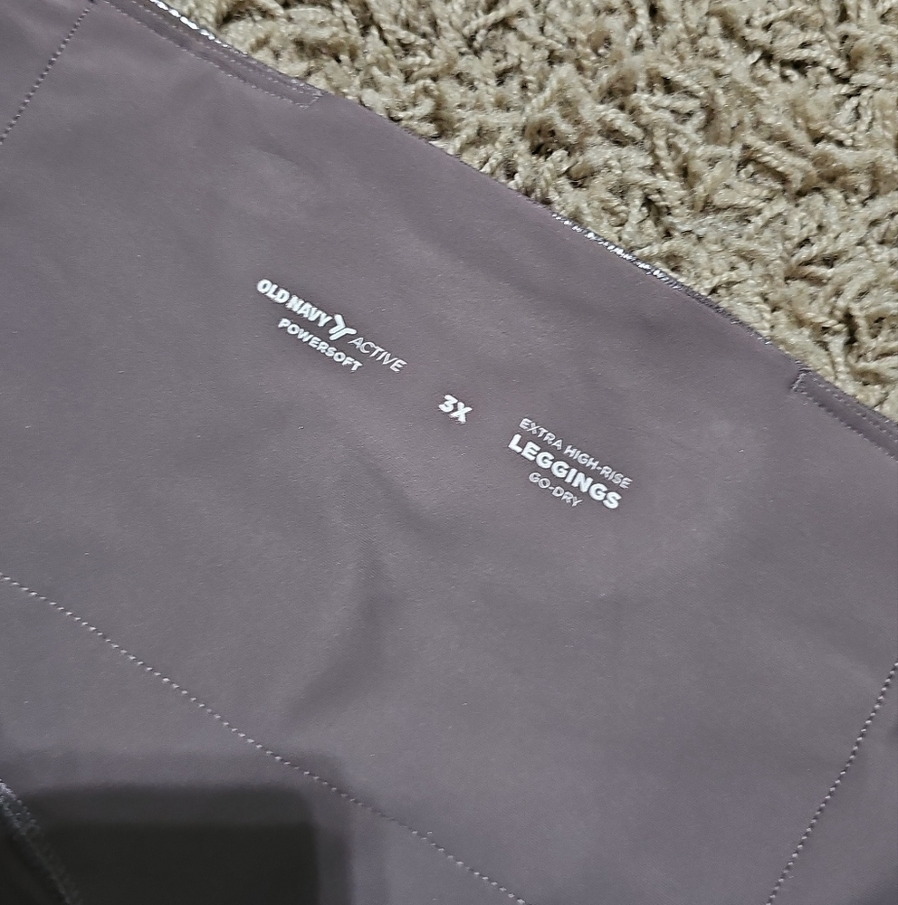 NWT Old Navy Legging Active Powersoft Extra High-Rise Go-Dry 3X Plus Size - Picture 5 of 7